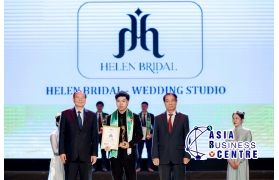 ​HELEN BRIDAL không ngại thay đổi để thành công